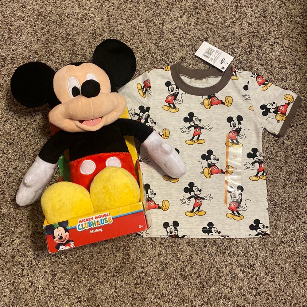 ♥️ Bundle!! Mickey Mouse Clubhouse Mickey and Adorable Mickey Mouse T-Shirt ♥️